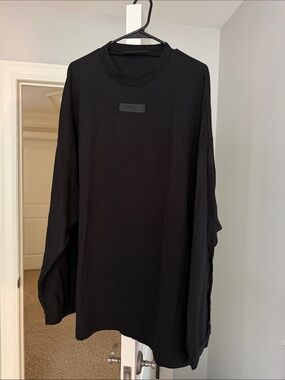 Fear of God Essentials Black Long-Sleeve Crewneck Tee
